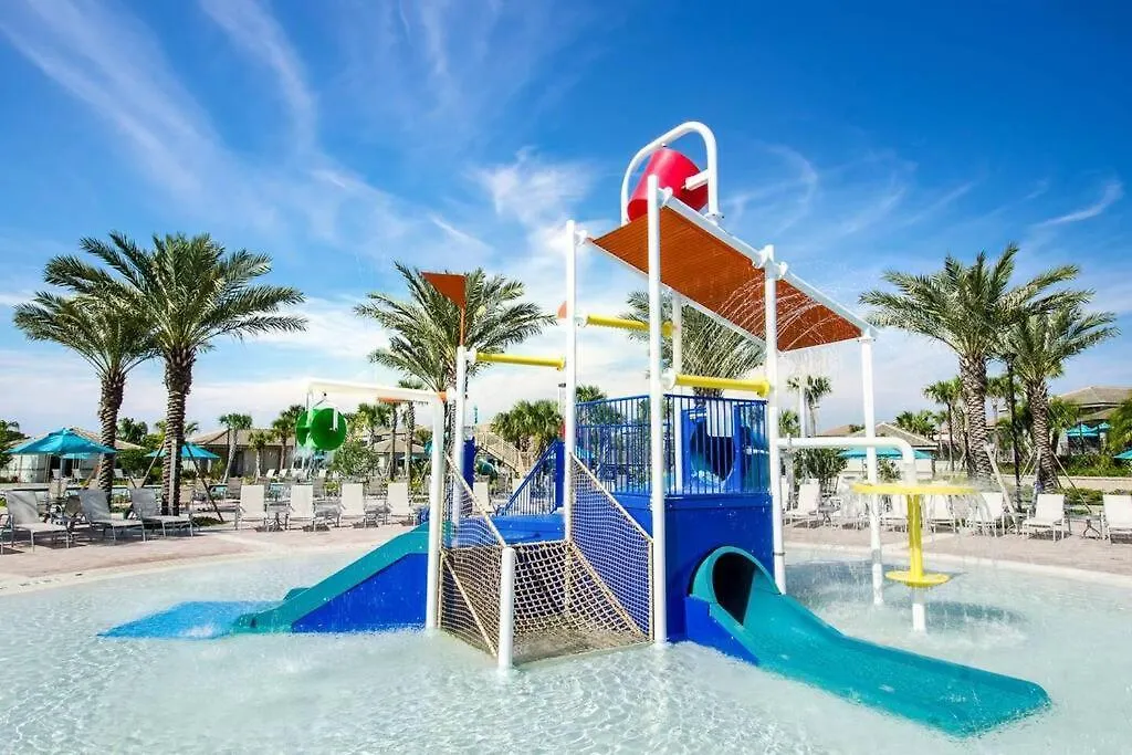 Champions Oasis - Spacious Villa & Free Pool Heat Davenport Holiday home